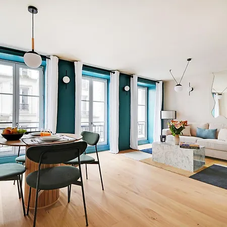 Sereners In Montorgueil - Rue Saint-denis *