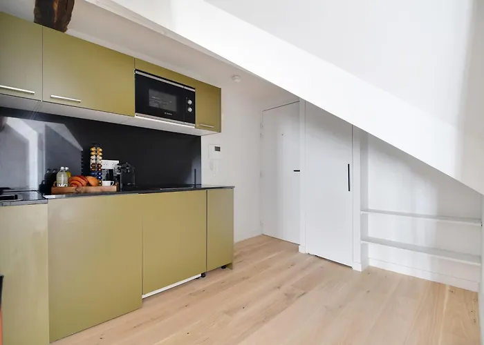 Sereners In Montorgueil - Rue Saint-denis *